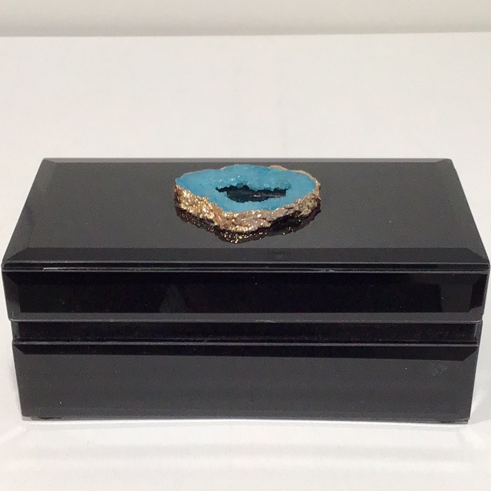 Two’s Company, Tozai Black Glass Hinged Box with Blue Geode, Velvet Lining‎